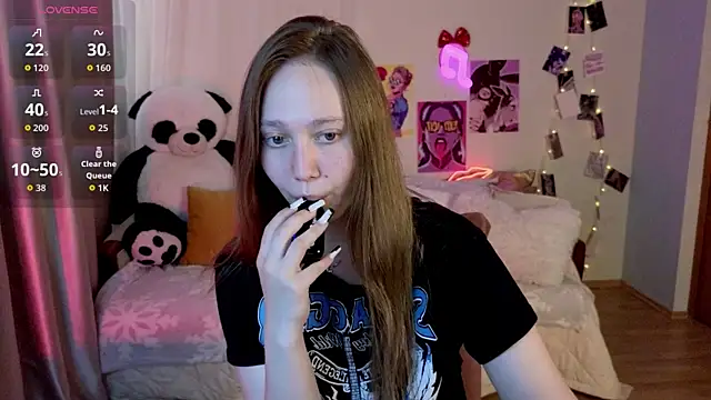 TinaShelton online show from June 2026 12:20:01 PM