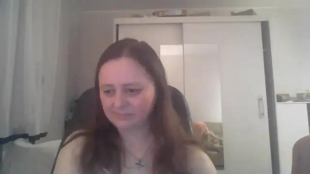 Snapshot of TaylorLovely chatting on June 2026 08:11:02 PM TaylorLovely online show from June 2026 08:11:02 PM