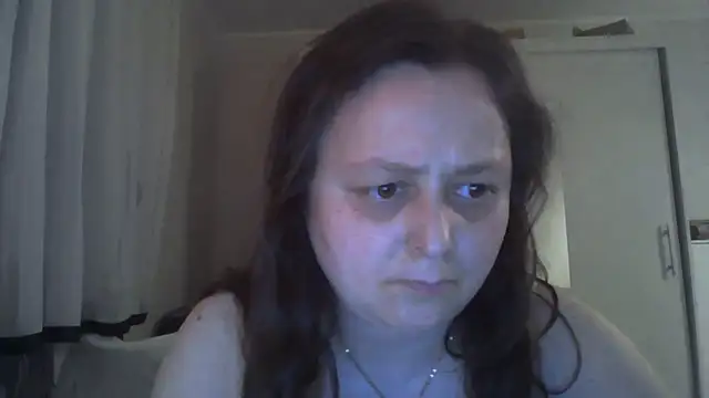 Snapshot of TaylorLovely chatting on June 2026 08:19:01 PM TaylorLovely online show from June 2026 08:19:01 PM