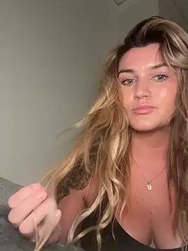 thebeachyblonde online show from July 2026 01:19:02 AM