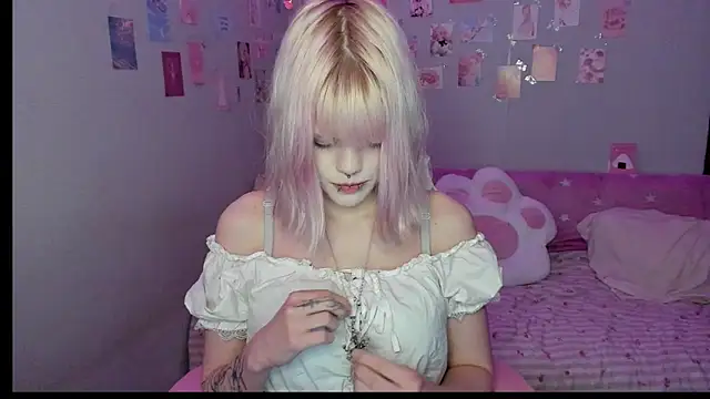 VelvetAlice online show from July 2026 08:55:01 PM