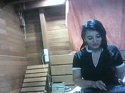 Anlly garcia002 online show from June 2026 06:01:01 AM