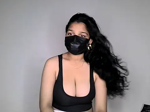 suzan melly online show from June 2026 06:16:02 AM