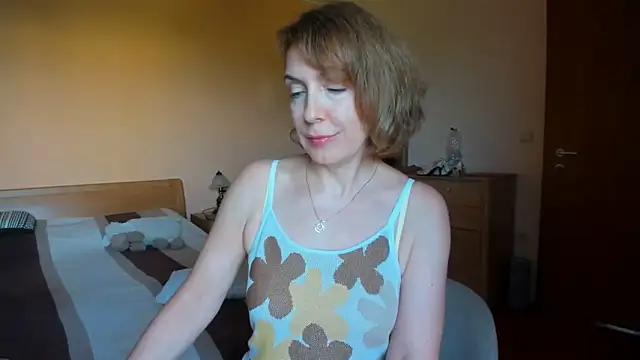 SummerLiza online show from June 2026 03:27:01 PM
