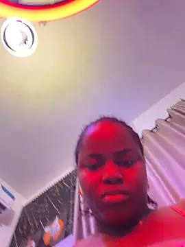Snapshot of CasadelRe chatting on May 2026 08:02:02 PM CasadelRe online show from May 2026 08:02:02 PM