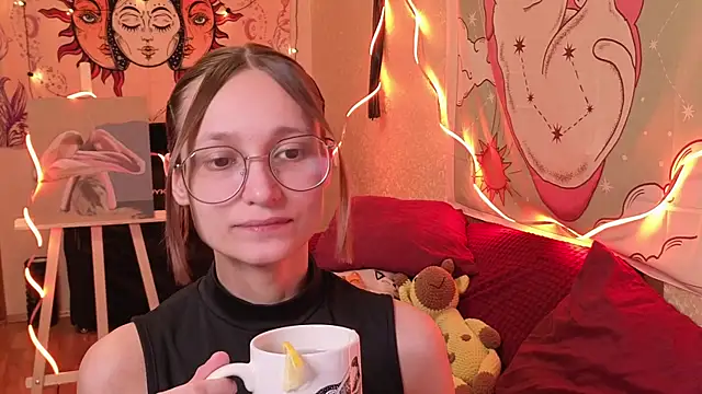 Snapshot of stella_naughty chatting on June 2026 07:25:02 PM stella naughty online show from June 2026 07:25:02 PM