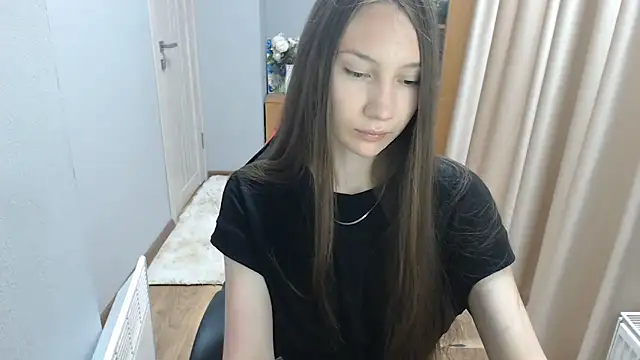 DollAshley online show from June 2026 08:06:02 AM
