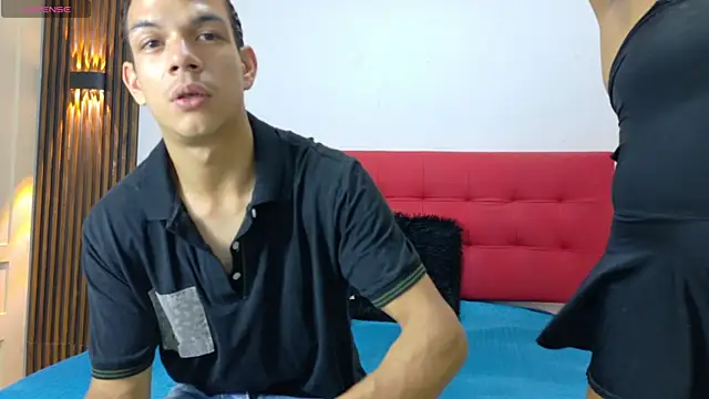 EmilyAndTom  online show from May 2026 09:08:01 PM