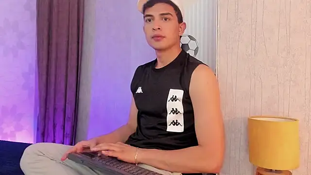 willy diamond online show from July 2026 07:57:01 PM