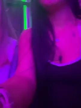 Red LipsDuo online show from July 2026 01:01:02 AM