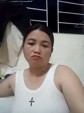 Giee00 online show from May 2026 09:42:02 PM