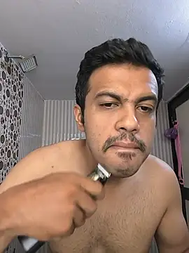 Cockshot1810 online show from May 2026 04:40:02 AM