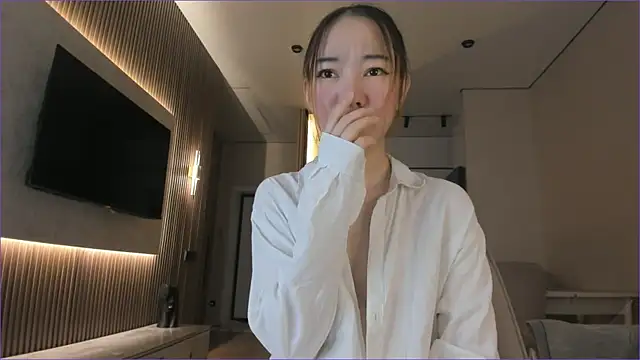 angel cakee online show from July 2026 01:30:01 PM
