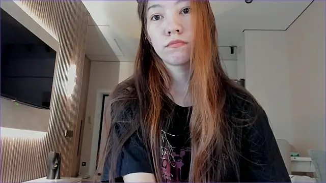 angel cakee online show from July 2026 01:06:02 PM