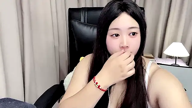 Luckysisi-s online show from June 2026 03:25:01 AM