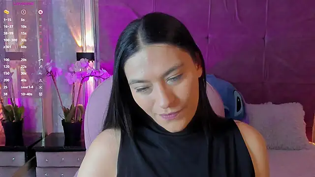 Stushaa online show from June 2026 02:41:02 PM