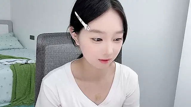 Yoyo33355 online show from June 2026 03:57:02 AM