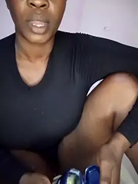 curvyperry online show from June 2026 10:57:02 AM