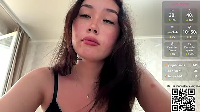 LilowNax online show from July 2026 04:05:02 AM