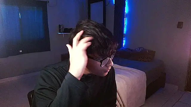 Snapshot of Mr_yisuzz chatting on June 2026 11:25:01 AM Mr yisuzz online show from June 2026 11:25:01 AM