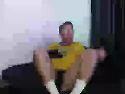 Snapshot of TorresLe chatting on July 2026 04:50:02 AM TorresLe online show from July 2026 04:50:02 AM
