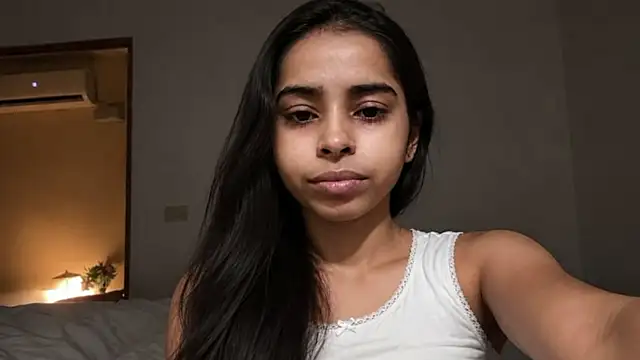 Safedkali95 online show from May 2026 11:49:01 AM