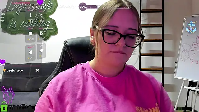 Snapshot of JuliNy_x chatting on July 2026 12:44:01 PM JuliNy x online show from July 2026 12:44:01 PM