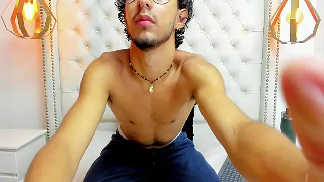 LEO SANZ66 online show from July 2026 12:13:01 PM