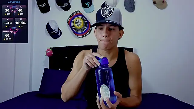 theo bigcock  online show from June 2026 05:18:02 PM