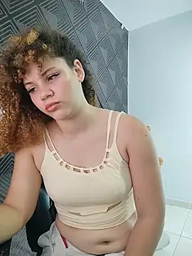 RoouseSiren online show from June 2026 08:17:01 PM