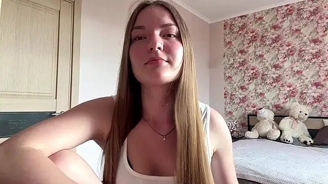 lizzzanatooo online show from June 2026 03:36:01 PM