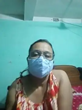 Snapshot of MoonLusty chatting on July 2026 12:18:02 PM MoonLusty online show from July 2026 12:18:02 PM
