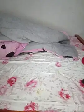 creamiequeen online show from June 2026 10:23:02 PM
