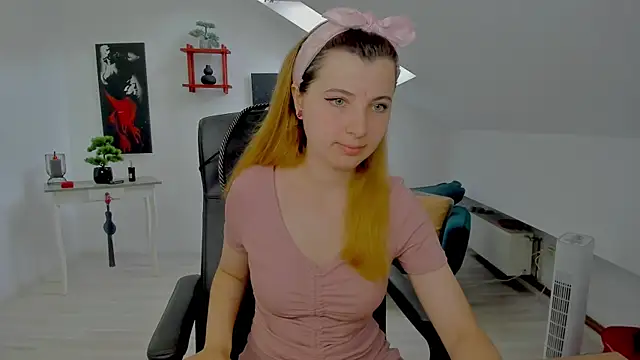 CamelliaStone online show from July 2026 07:55:02 AM
