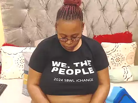 sexychubbypussyx online show from June 2026 11:53:02 AM