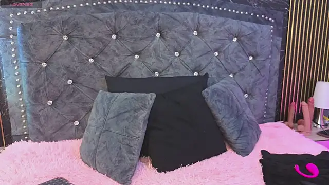 AlexandraNoxx online show from July 2026 11:48:02 AM