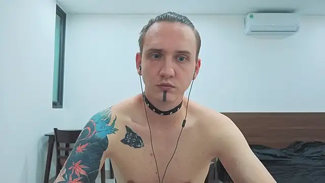 Silent Stitch online show from July 2026 02:05:17 AM
