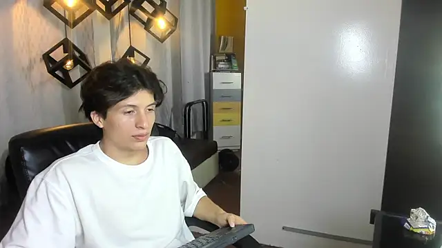 Marcoviolet online show from July 2026 08:04:01 PM