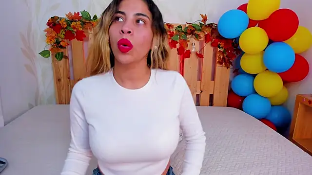 dayana precious online show from July 2026 09:10:01 PM