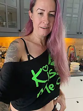 GermanMilfJasmin online show from June 2026 07:50:02 AM