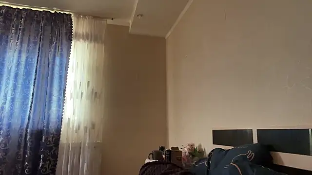 HolyCute online show from July 2026 05:08:02 PM