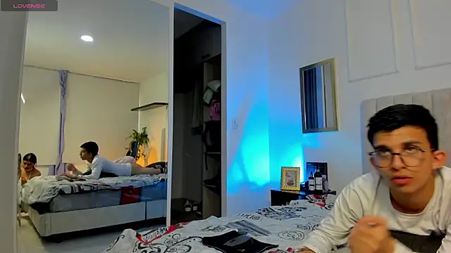 Slendy club online show from July 2026 09:31:02 PM