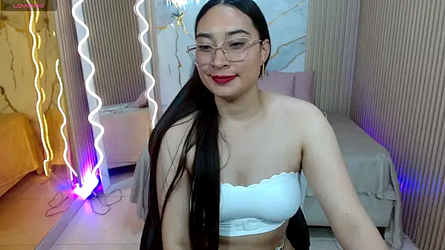 Nanni tay online show from June 2026 09:46:01 PM
