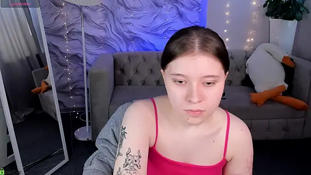 Snapshot of Kylie-Voss chatting on June 2026 03:29:02 AM Kylie-Voss online show from June 2026 03:29:02 AM
