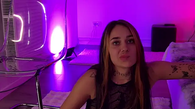 KyraDesire online show from July 2026 02:12:01 PM