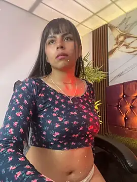 Candy ec online show from June 2026 07:16:02 PM