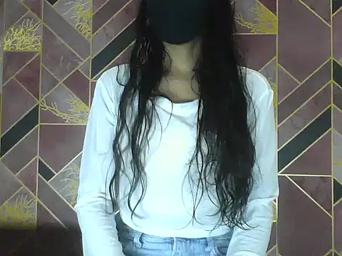 Hot-Roshni online show from June 2026 10:22:01 PM