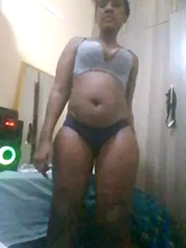 Creamymom4 online show from July 2026 09:20:01 PM