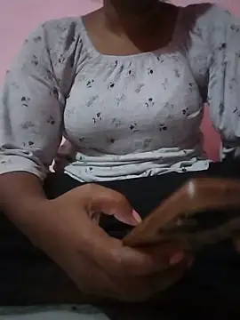 Snapshot of Tamilvalarmathi chatting on July 2026 05:19:02 PM Tamilvalarmathi online show from July 2026 05:19:02 PM