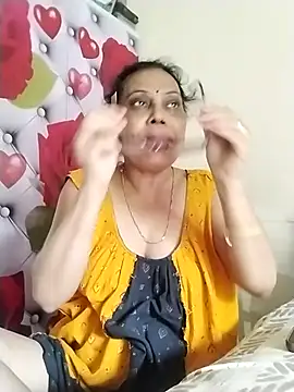 Snapshot of chatterjeesayani567 chatting on June 2026 04:54:02 AM chatterjeesayani567 online show from June 2026 04:54:02 AM